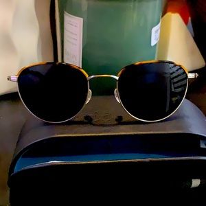 Penguin sunglasses